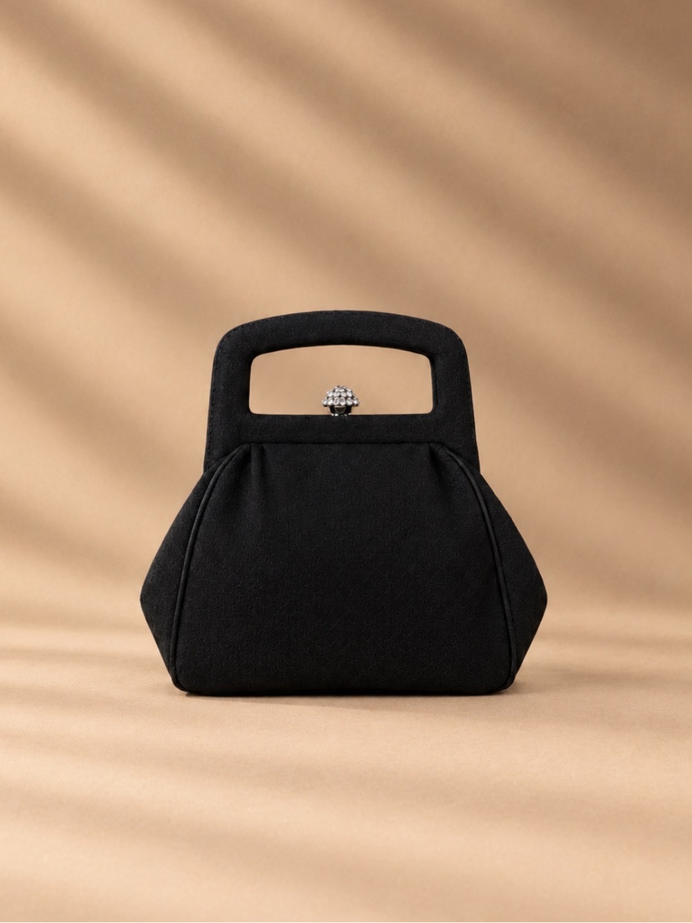 Valerie Stevens clutch